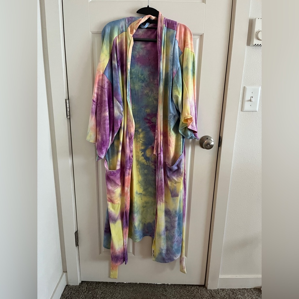 Tie-Dye Robe